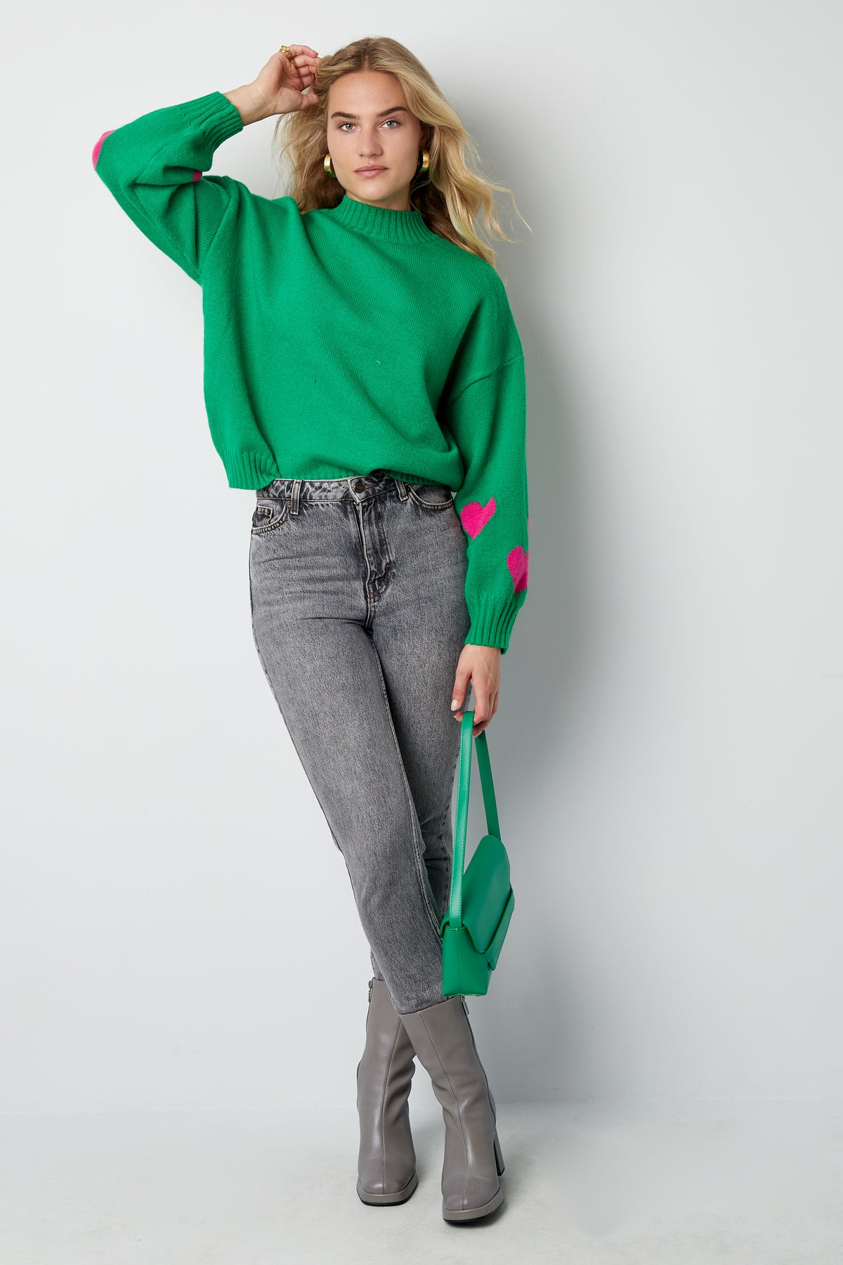 Knitted Wool Blend Women's Oversized Sweater Heart Applique Design